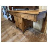 Desk 29.5'x60'