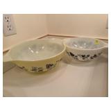 Pair of Pyrex Bowls