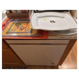 Trays & Platters