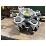 4 Rolling Casters