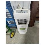 Portable Room Air Conditioner w/ remote