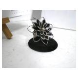 Floral 3D Ring with Expandable Band