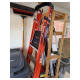 Werner Podium Ladder, 4 ft, Type IA, 300 lbs Load