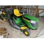 John Deere D120 Riding Lawn Mower