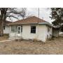 Modest Home with 870 Sq. Ft., 2 Bedrooms, 1 Bath
