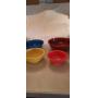 Set Pyrex mixing bowls
