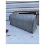 Mail box