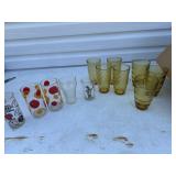 1976 Warner Brothers Bugs Bunny juice glasses, 2