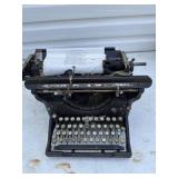 Vintage Underwood Typewriter