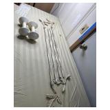 Trash Cans, 2 3.3 lbs weights. Decorative light