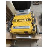 Dewalt plainer DW 735 works