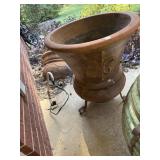 Tall planter on stand 23ï¿½x26ï¿½