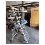 5ï¿½ Cisco Lift and fold ladder