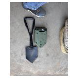 Foldup camp shovel