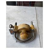 Trailer lock with key