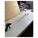 Grab stick