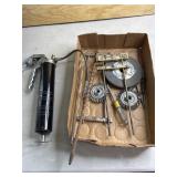 Grease gun, grinder wheels and magna set