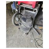 Shop vac works missing a wheel