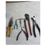 Tin snips, nippers and other hand tools