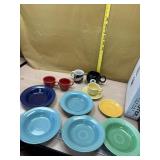 5 Fiesta 8 1/4ï¿½ Bowls, 3 coffee cups 2 saucers