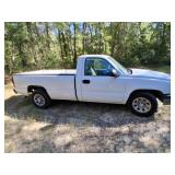 2007 Chevy 1500 V-6 214000 miless Runs and
