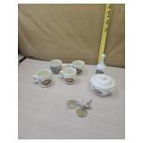 Cambells soup collectibles Fenton Bell key chains