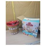 Pioneer  Woman  4 quart ice cream  maker like new
