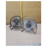 2 small fans both work