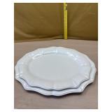 5 serving trays 2 big enough for turkey