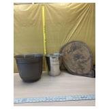 Tree round 2 trash cans or planters