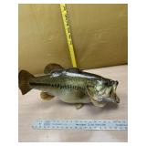 Mounted bass
