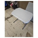 26"ï¿½18"ï¿½26" folding table