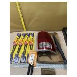 4 new size 16 single wipers and tail light