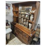 61"ï¿½18"ï¿½71" dresser with Mirror