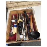 Kitchen utensils and knives