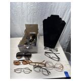 Jewelry display, and limit of glasses &