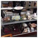 Lg.lot of metal deco,dishes, cups, lamps and so