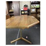 Dinning Table no chairs 2 leaf