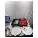 2 quiche dishes roaster bottom, silicone Colin