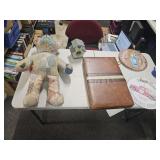 Teddy bear, signs and backgammon st