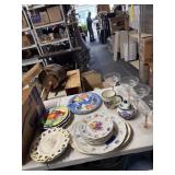 Lg lot of decorative plates, serving plate and 4