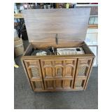 Cabinet Stereo  an/fm, 8 track and turn table
