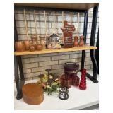 Wooden salt and pepper shakers, Nativity Globe,