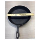 Cast iron skillet no mark