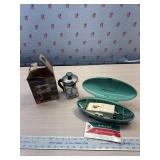 VTG Singer Buttonholer and Primula 4 cup coffee