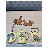 Metal Chickens and floral wall decor