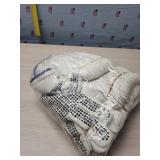 12 pr new cotton gloves