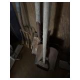 Shovels Hoe and fork