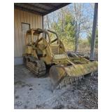 International  125 crawler loader Turns over has