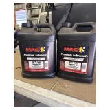 Hydraulic oil 1 full 1 half